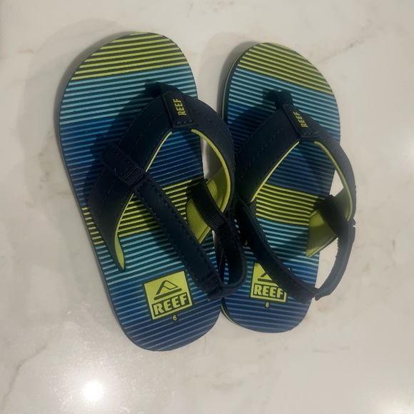 NEW- Reef Toddler Blue and Yellow Striped Sandals - Picture 1 of 3